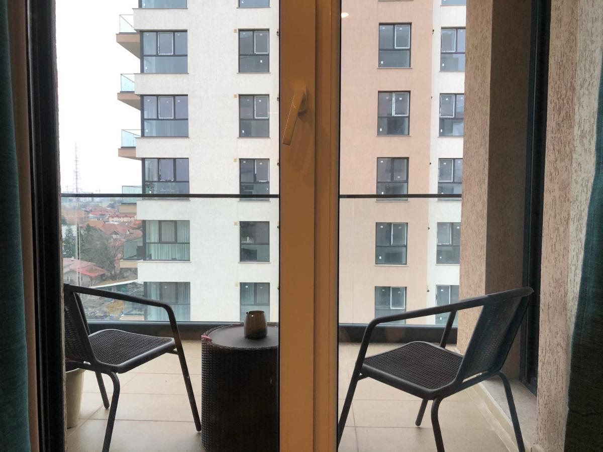 Stylish Westpark 2 Residence Lake View W8 ブカレスト エクステリア 写真
