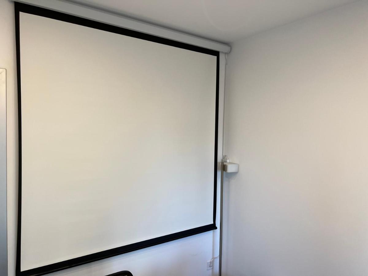 Stylish Westpark 2 Residence Lake View W8 ブカレスト エクステリア 写真