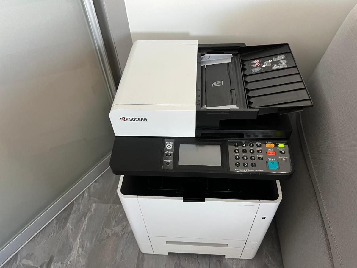 Stylish Westpark 2 Residence Lake View W8 ブカレスト エクステリア 写真